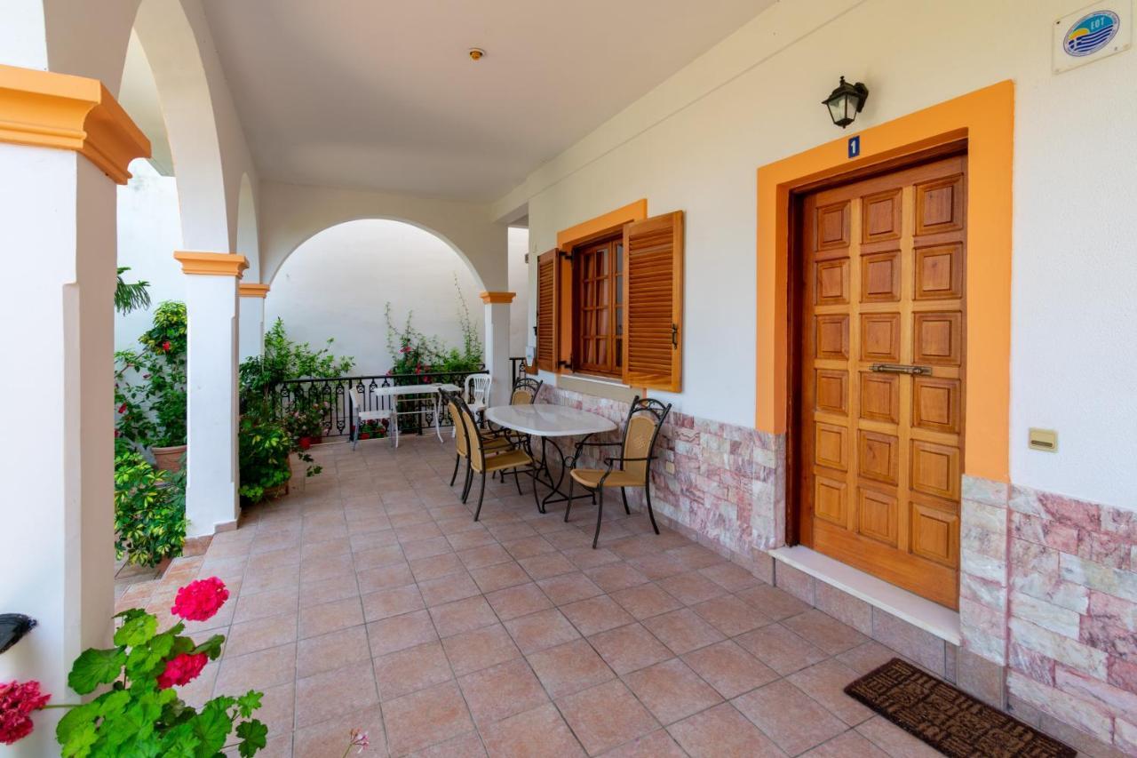 Villa Sophia Apartments By Corfuescapes Agios Gordios  Zewnętrze zdjęcie